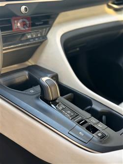 تويوتا كراون